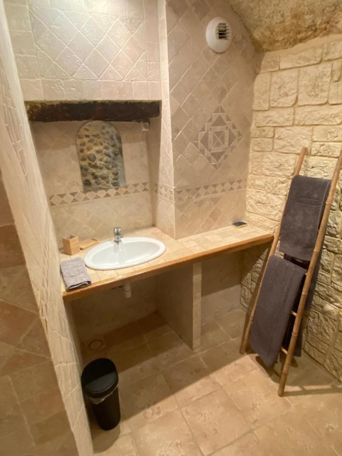 La Fontaine De Vinsobres Hotel Bagian luar foto